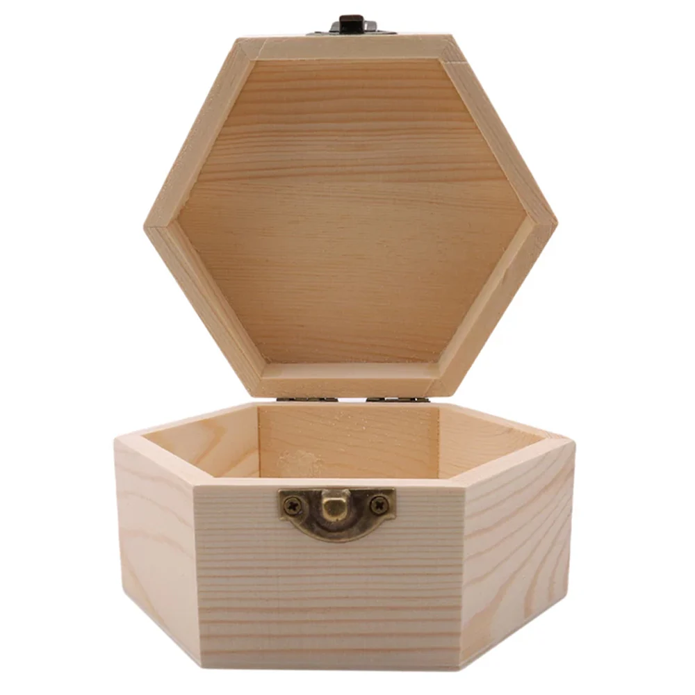 Cutie lemn hexagonală– 9×8×4 cm, ideală pentru cadouri